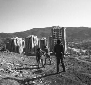 Wang Bing: Father and Sons - Galerie Paris-Beijing, Brussels