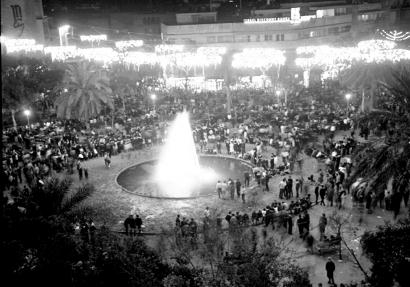 Independence Day Celebrations at Dizengoff Square - Mula Eshet