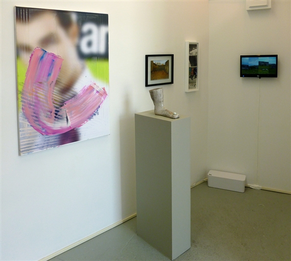 SITE/DISPLACE - Kristen Lorello