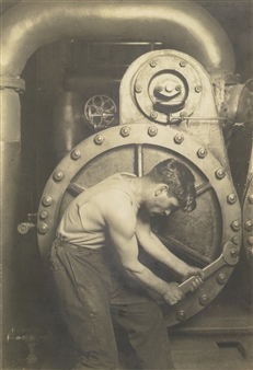 MECHANIC AT STEAM PUMP IN ELECTRIC POWER HOUSE - Lewis Hine