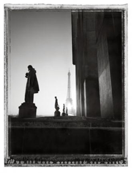 PARIS CITY OF LIGHT. Photographs by Christopher Thomas - Bernheimer, Munich