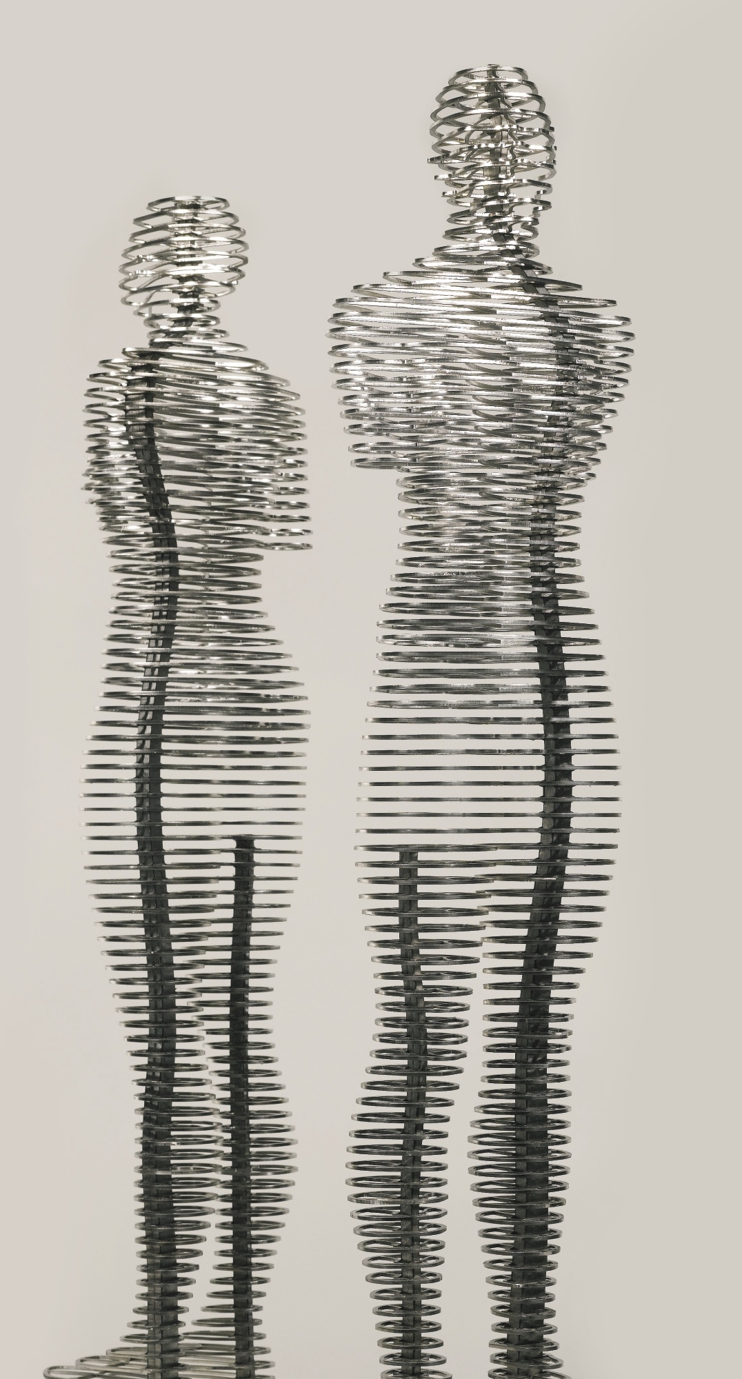 Artwork by Tamara Kvetsitadze, MAN AND WOMAN, Made of stainless steel and aluminium with mechanism