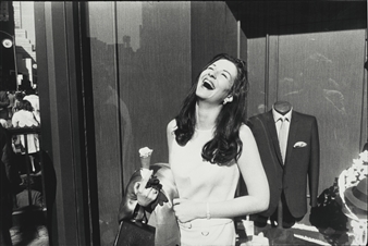WOMEN ARE BEAUTIFUL, THE PORTFOLIO OF 85 - Garry Winogrand