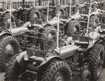 Tractors from the Vladimir Plant - Boris Ignatovich