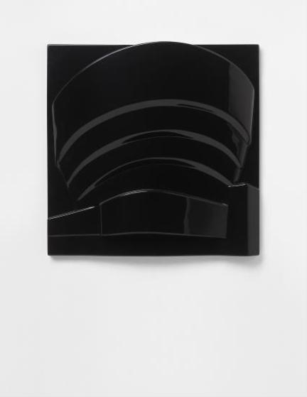 Guggenheim (Black)