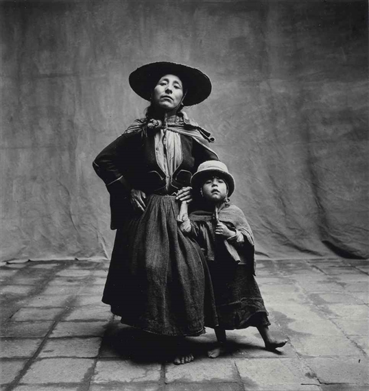 Woman and Child in Hats, Cuzco