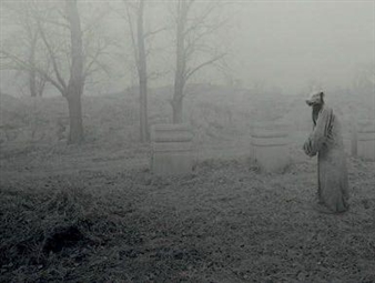 Living in cloud under the moon - Feng Fangyu