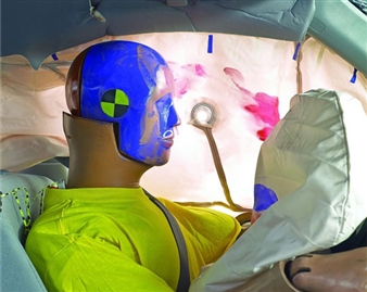 Vanessa Safavi: Airbags - MOT International, Avenue Louise