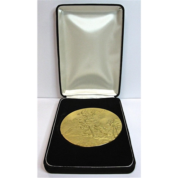 THE CASSON MEDAL by Jaroslav F. Huta