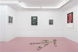 “The Crack-Up” and Ebecho Muslimova at Room East, New York