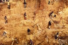 Earth Matters: Land as Material and Metaphor in the Arts in Africa - Bowdoin College Museum of Art