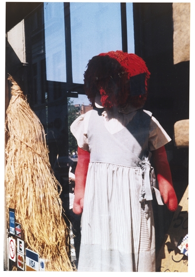 SHOP MANNEQUIN, ANTWERP by Dan Graham, 2000