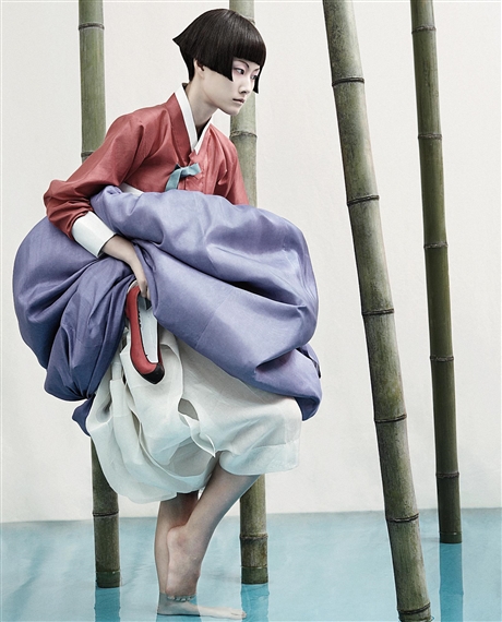 Full Moon Story 03 by Kyung Soo Kim, 2007