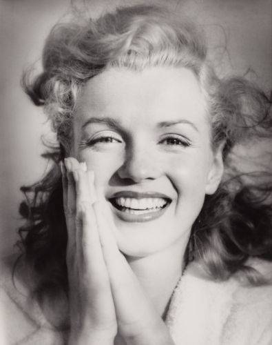 Marilyn Smiling by Andre de Dienes, 1949, printed 1992