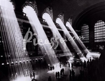 Penelope Umbrico: Silvery Light - Bruce Silverstein Gallery, 24th Street