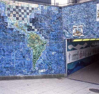 "Blow up revolting art": The disappearing public artworks Historic England wants the public to help find