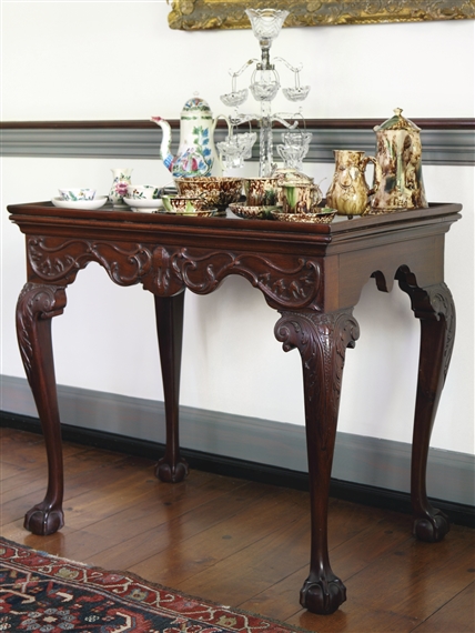 Philadelphia Martin Jugiez | VERY RARE CHIPPENDALE CARVED MAHOGANY TRAY ...