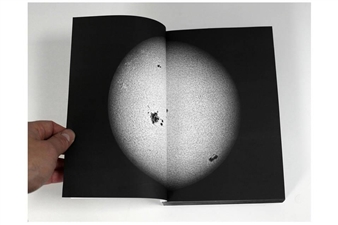 ‘Ocean of Images: New Photography 2015’ Review