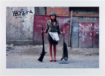 GUN & VACUUM - Venia Bechrakis