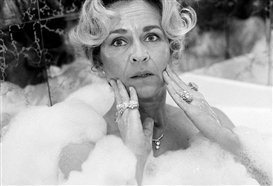 ‘Got to Go’: Exploring the Work of Photographer Rosalind Fox Solomon