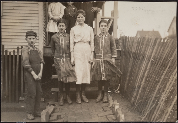 Four Children of H.T. Thompson