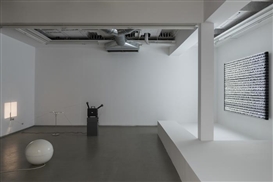 Rosa Barba’s “Thoughts of Sorts”