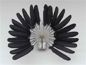 Die Kleine Witwe, Schwarzer Federflügel (The Little Widow, Black Feathers) - Rebecca Horn