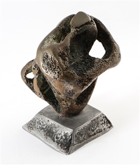 Abstract sculpture - Maggie Milono