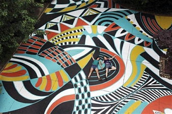 Jessie & Katey - The Delaware Contemporary 