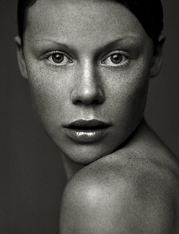The Summer Show: Photographs 1900-2000 - Galerie Johannes Faber