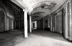 Alix Pearlstein: Harem ROOM-1 - On Stellar Rays