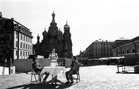 Moscow Exhibitions: Catch Them While You Can