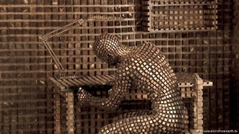 Artist Levi van Veluw