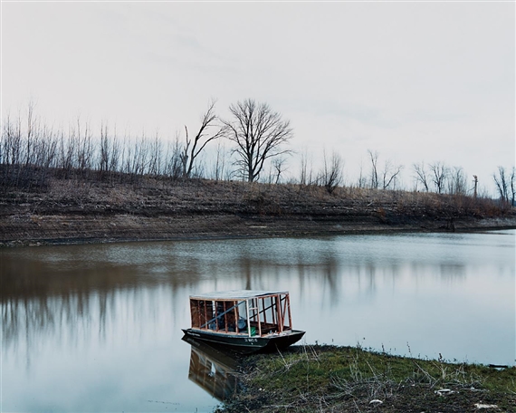 Ste. Genevieve, Missouri by Alec Soth, 2002