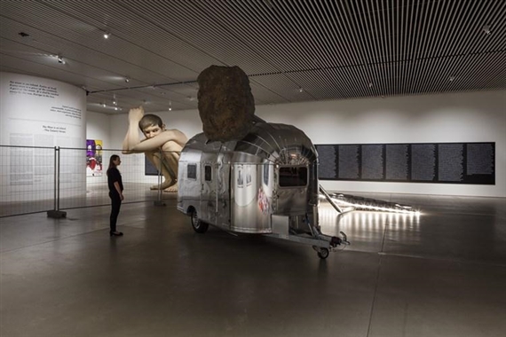 No Man is an Island - The Satanic Verses - ARoS Aarhus Kunstmuseum