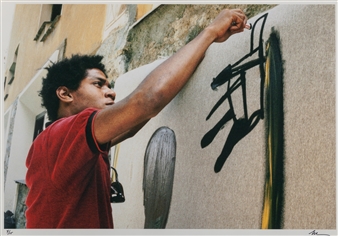 Untitled (Jean-Michel Basquiat, working 1) - Lee Jaffe