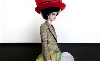 The Vulgar: Fashion Redefined - Barbican Art Gallery