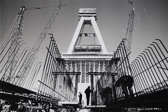 Pre-Assembling Reinforced Cages for Deck Edge Beams (Anzac Bridge) by David Moore, circa 1993