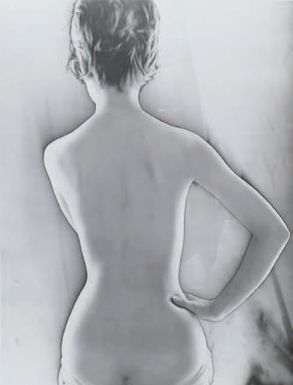 Nu de dos solarisé by Maurice Tabard, 1929