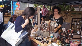 Group to open Allapattah weekend market for arts community