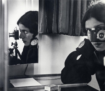 Uncovering the Critical Influence of Photographer Ilse Bing