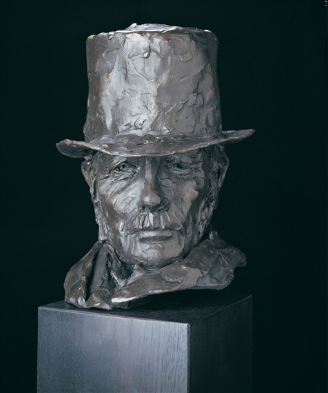 Topper by Glenna Goodacre, 2002