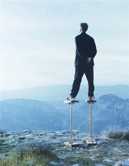 SOCLES A REFLEXION (UTILISATION) by Philippe Ramette, 1989-2002