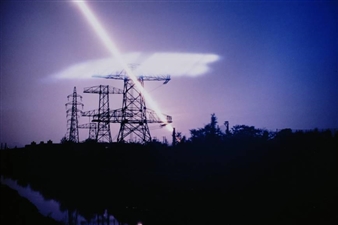 Then and now: time ripples in photography