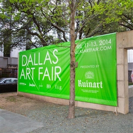 At the Dallas Art Fair, Amid Vibrant Sales and Live Mannequins, Gagosian Hides in Plain Sight