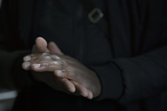 LES MAINS - Anna Malagrida