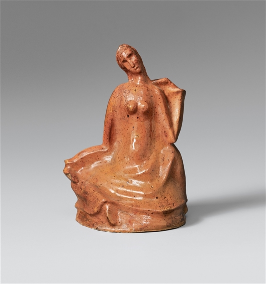 Weibliche Halbfigur im Gewand