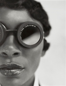 Koto Bolofo: Between Black & White - Kahmann Gallery