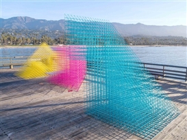 A Pop of Color on the California Waterfront