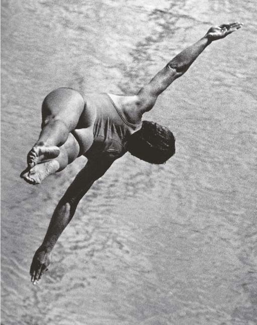 Artwork by Lev Borodulin, Diver, Made of Gelatin silver print